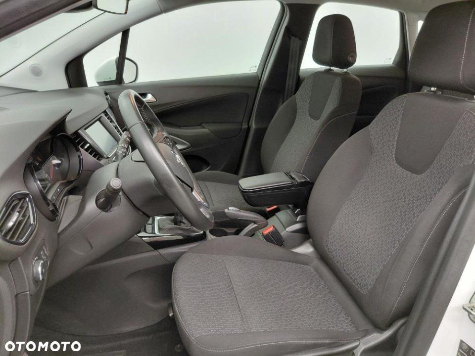 Opel Crossland X - 9