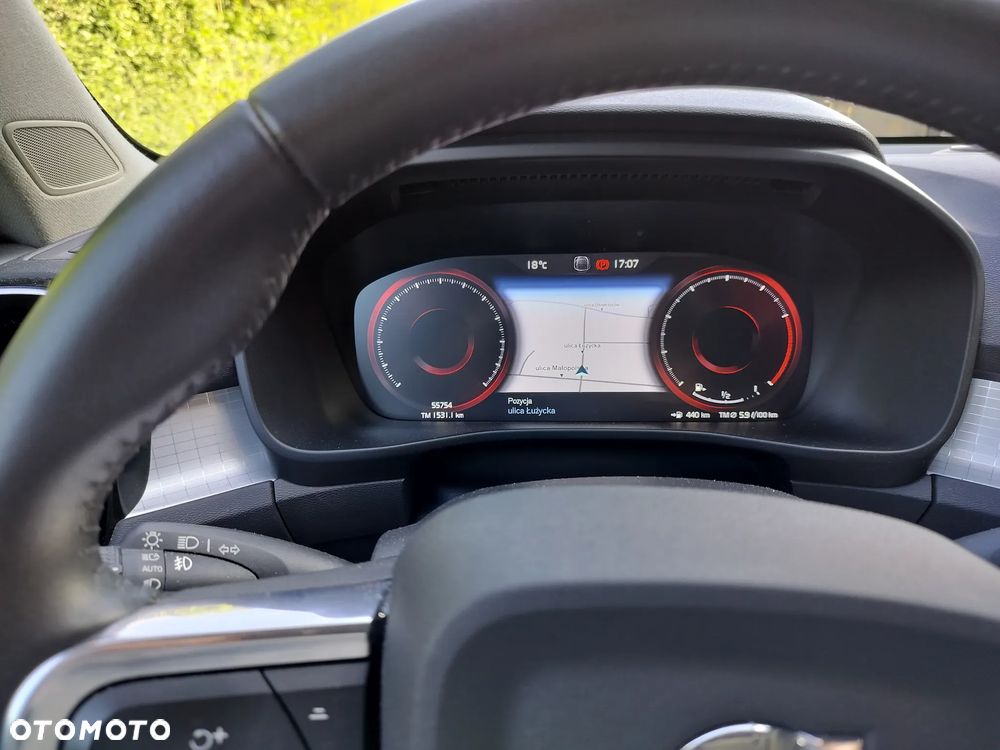 Volvo XC 40 - 8