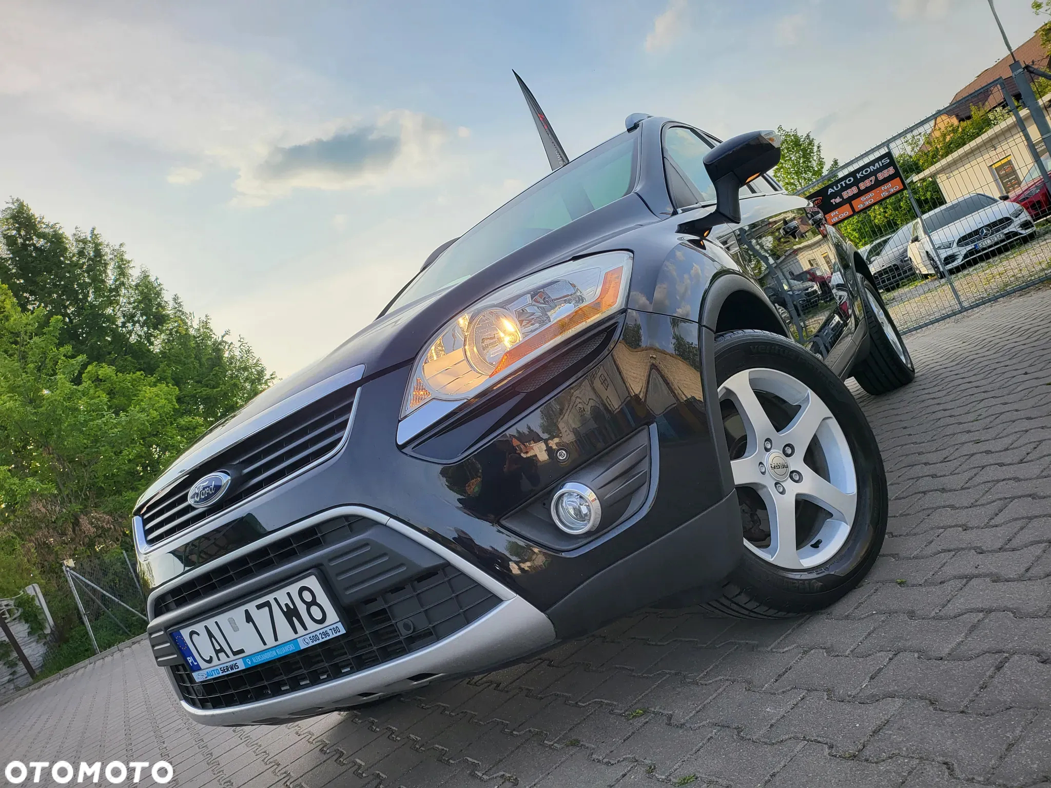 Ford Kuga - 28