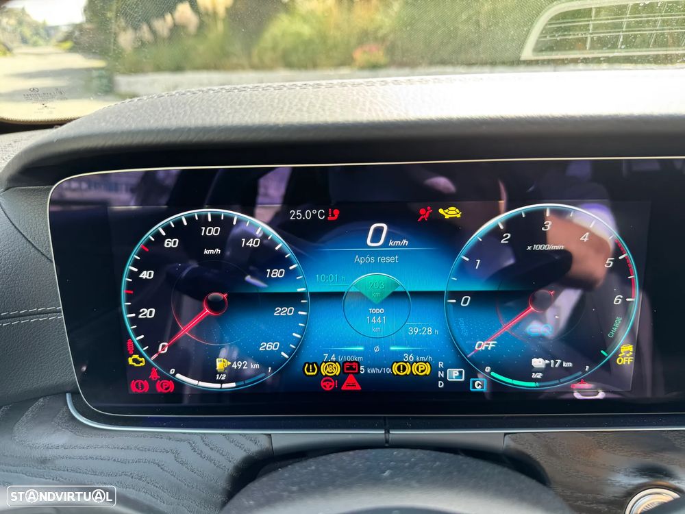 Mercedes-Benz E 300 - 13