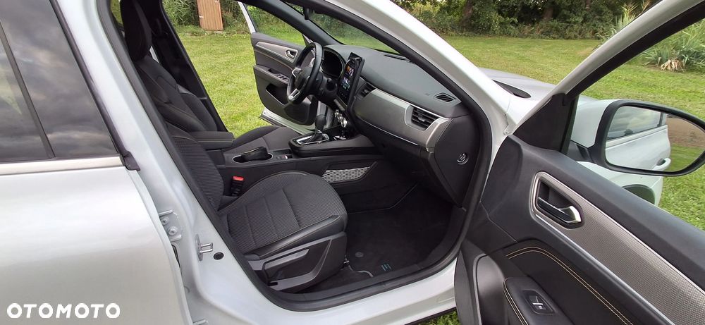Renault Arkana 1.6 E-TECH Intens MMT - 18