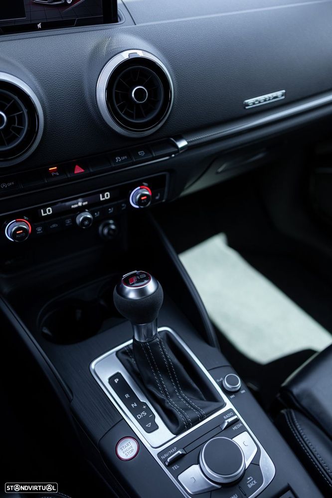 Audi RS3 Sportback TFSI quattro S tronic - 34