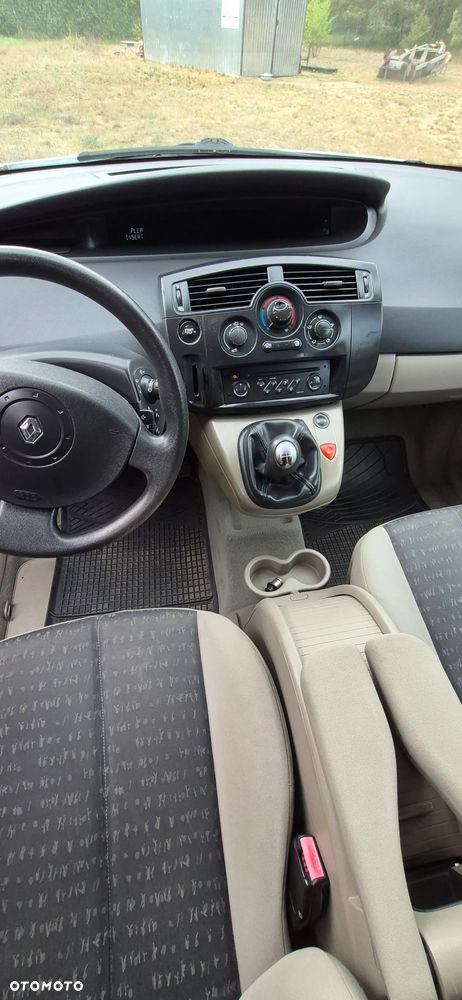 Renault Scenic 1.6 Confort Expression - 26
