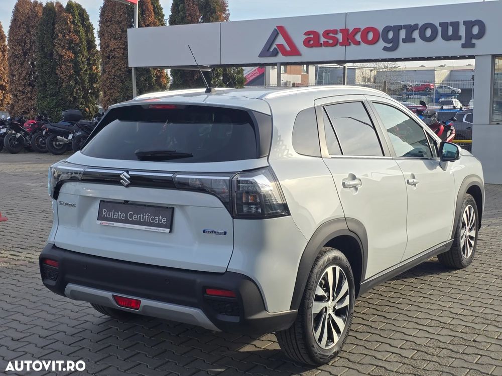 Suzuki S-Cross 1.4 Boosterjet AllGrip MHEV Passion - 4