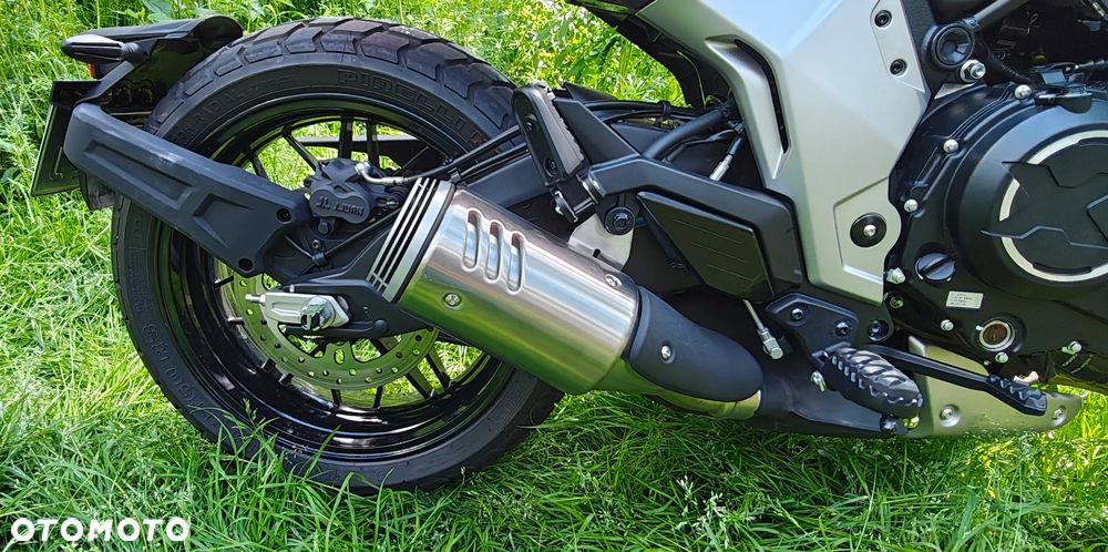 CFMoto 700CL-X Heritage - 8