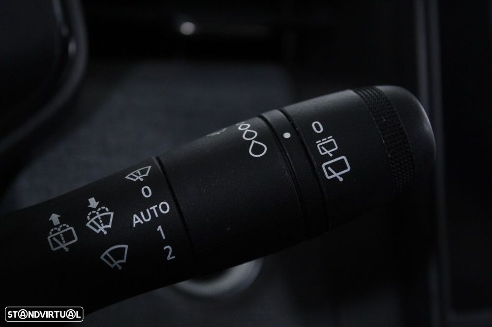 Mitsubishi Colt 1.0 MPI-T Invite - 25