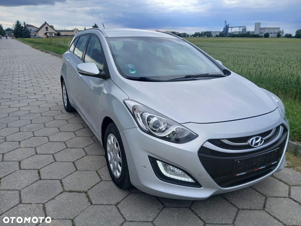 Hyundai i30 1.6 Comfort - 14