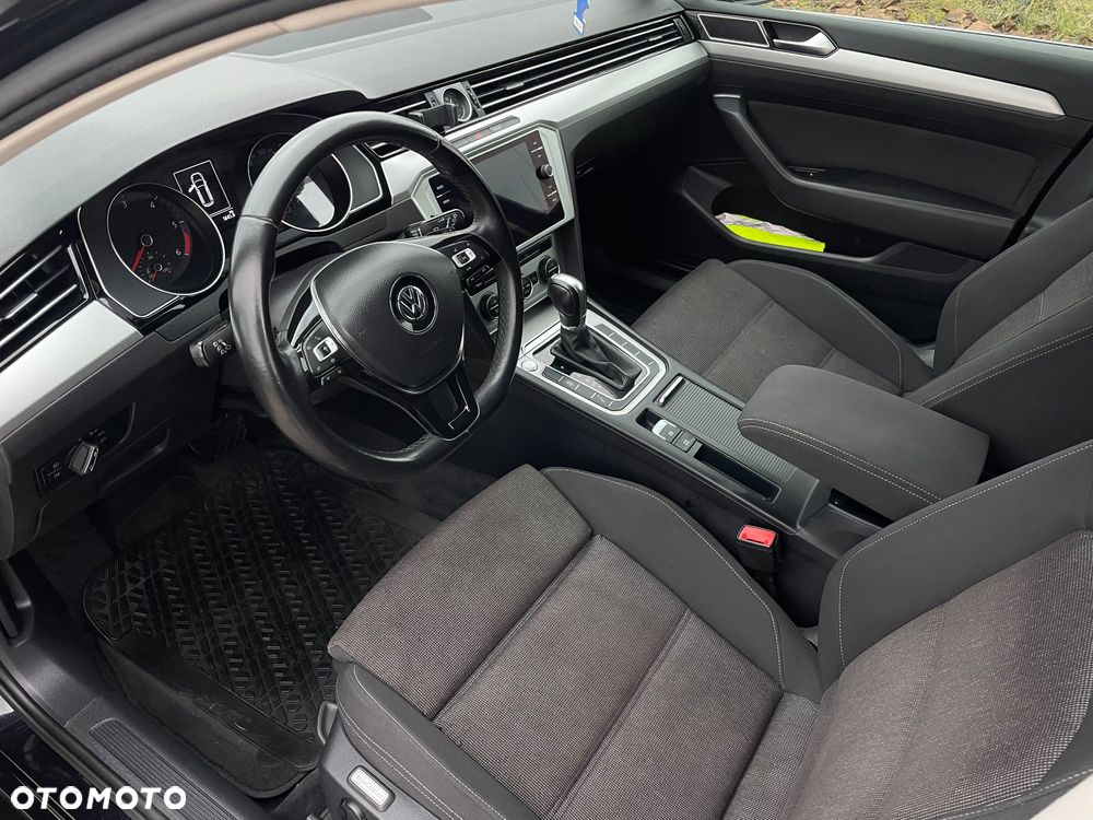 Volkswagen Passat 2.0 TDI DSG (BlueMotion Technology) Comfortline - 7