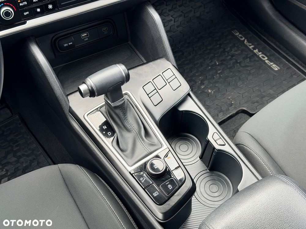 Kia Sportage 1.6 T-GDI MHEV M 2WD DCT - 14