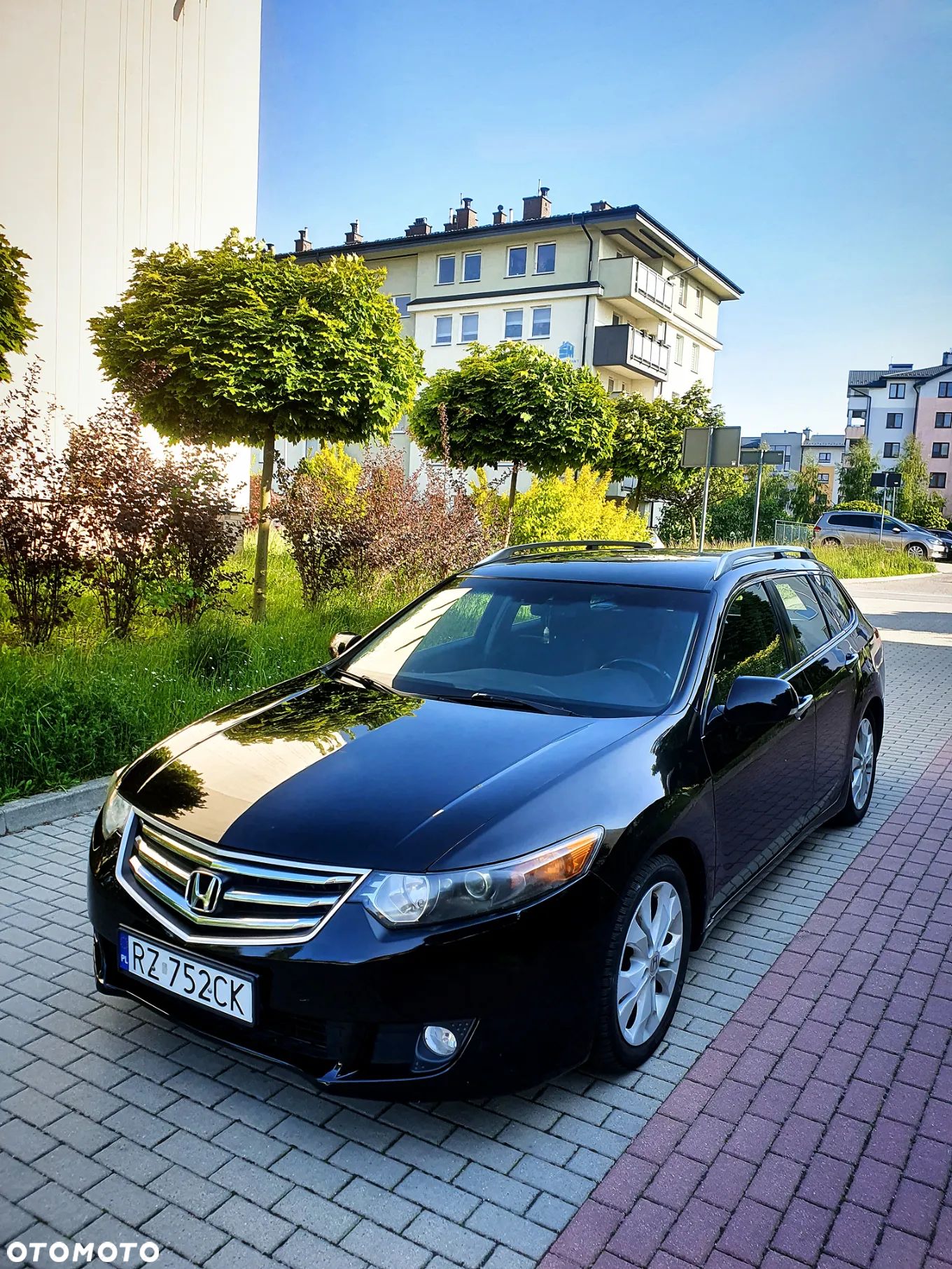 Honda Accord 2.0 Elegance - 1