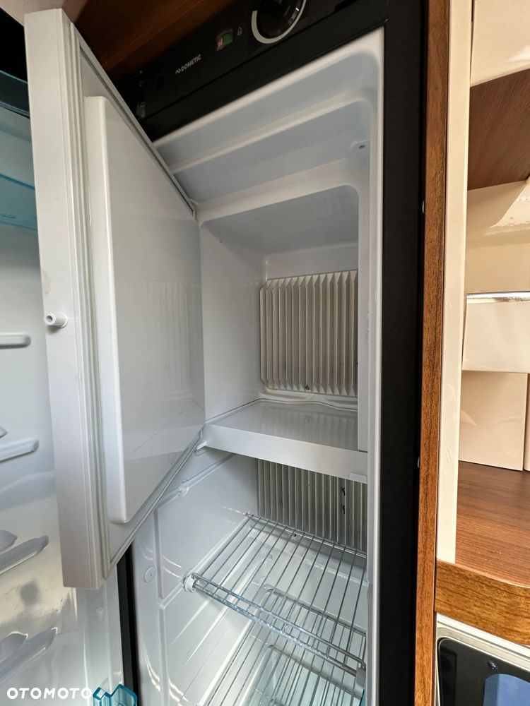 Mercedes-Benz Sprinter Kamper - 16
