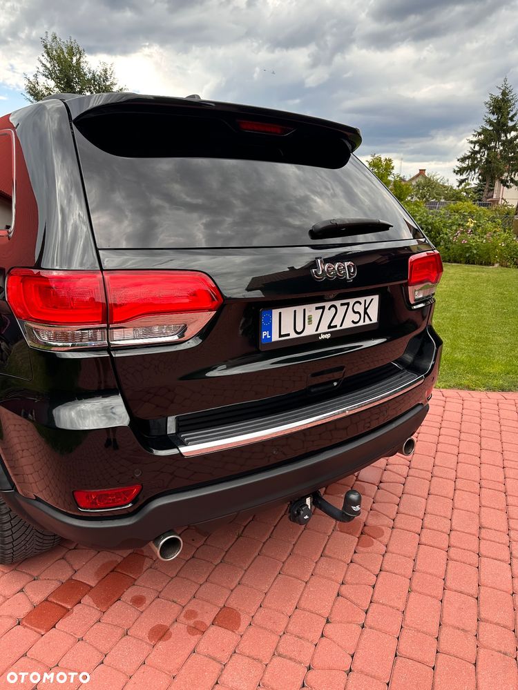 Jeep Grand Cherokee - 27