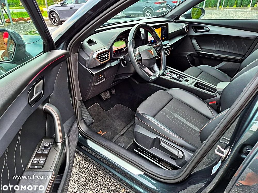 Cupra Formentor 1.5 TSI DSG - 32