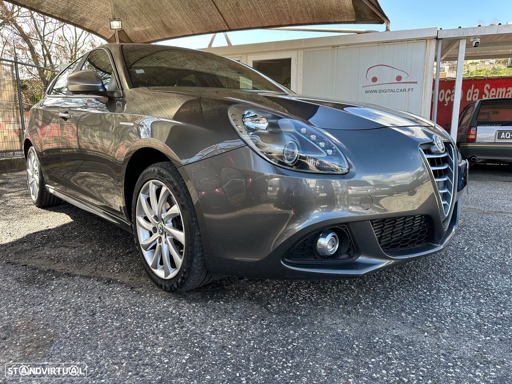 Alfa Romeo Giulietta 2.0 JTDM Trofeo - 3