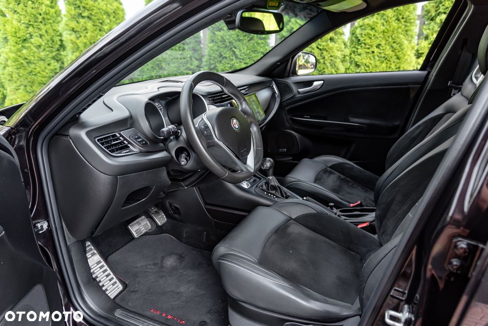 Alfa Romeo Giulietta 1750 TBi QV TCT - 18