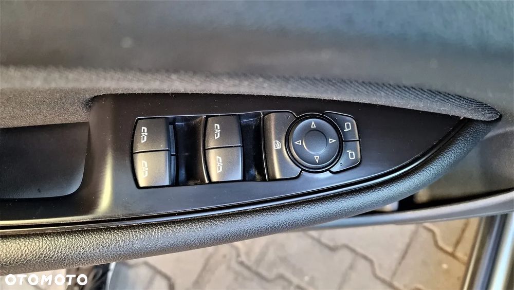 Opel Insignia 2.0 CDTI Innovation S&S - 19