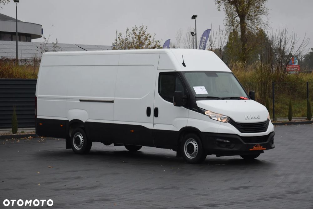 Iveco DAILY MAXI 35S16 / 2.3 - 160 KM / NOWY MODEL / 3 OSOBY / DOSTAWCZE / BLASZAK / KLIMA / CZUJNIKI COFANIA / TRYB CITY-ECO / 2023 / SERWISOWANY / SPROWADZONY Z NIEMIEC - 3