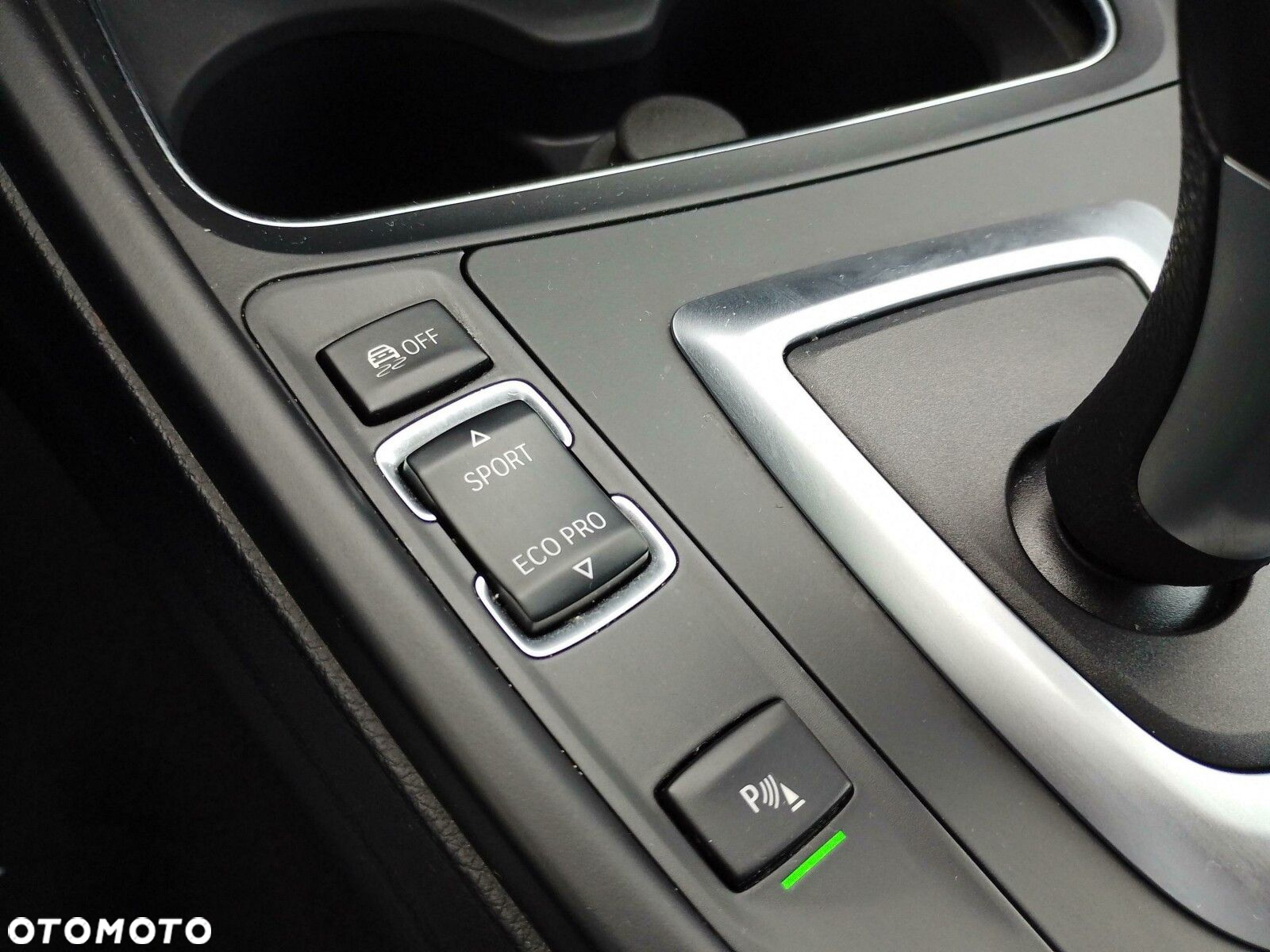 BMW Seria 3 320i GPF xDrive - 15