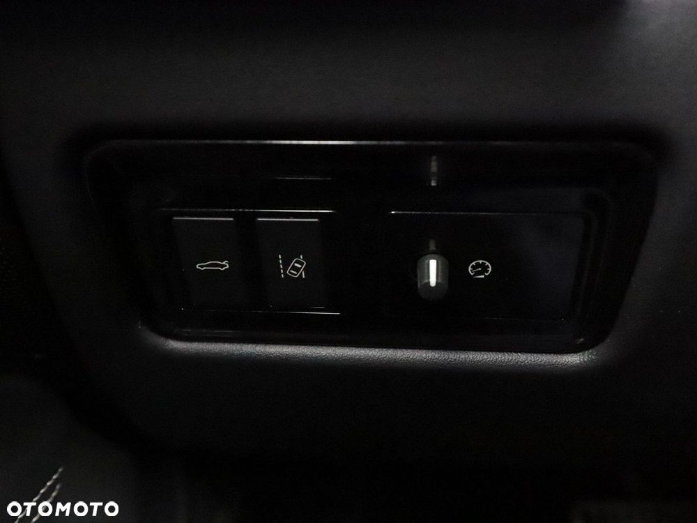 Jaguar XF 20d AWD R-Sport - 39