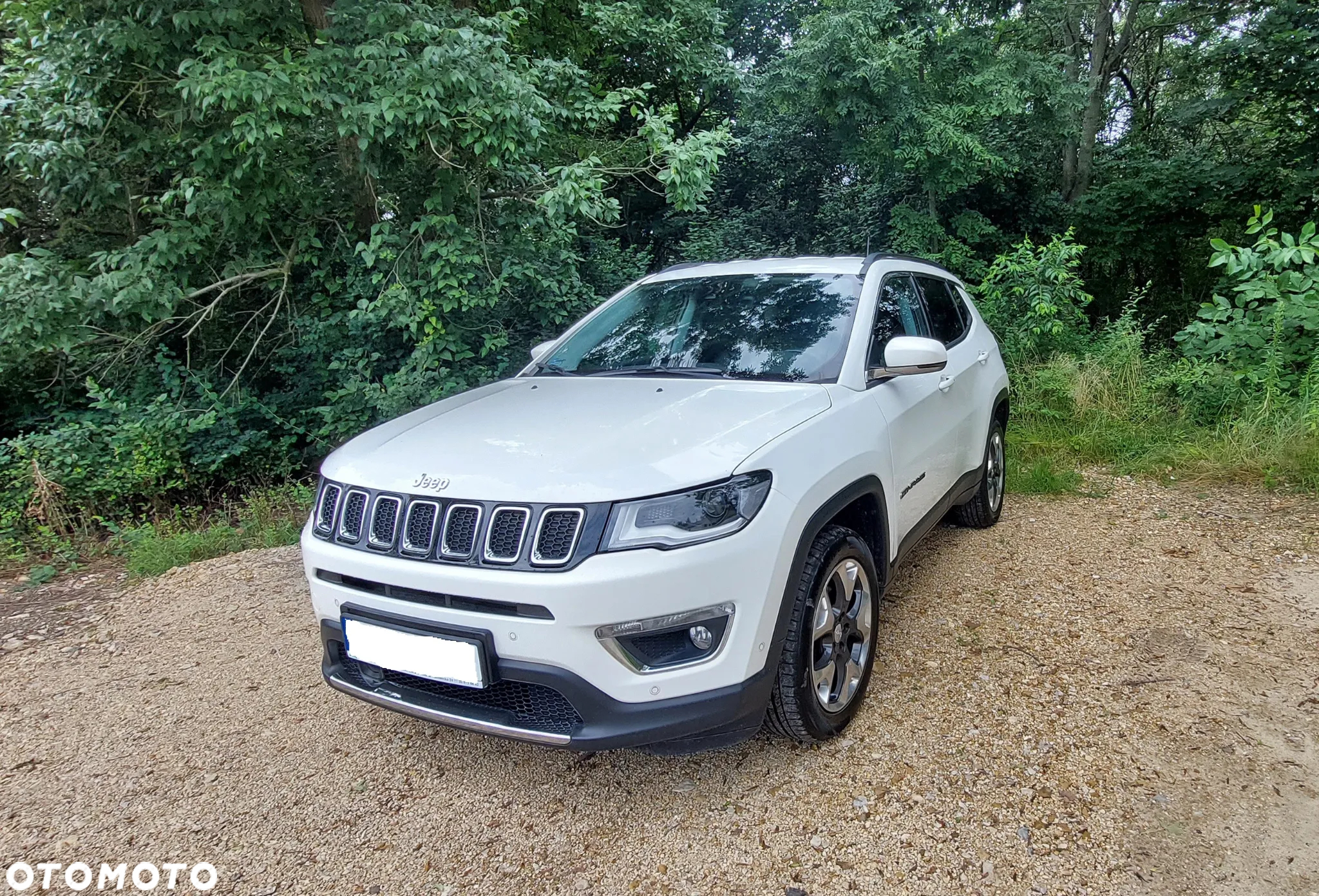Jeep Compass - 2