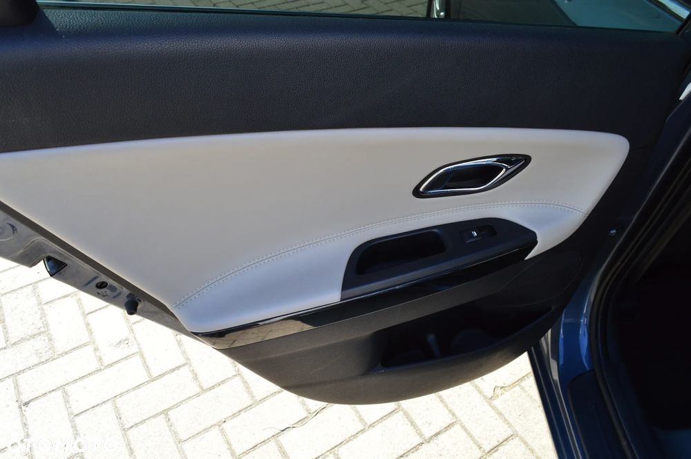 Kia Ceed 1.6 GDI Edition 7 - 15