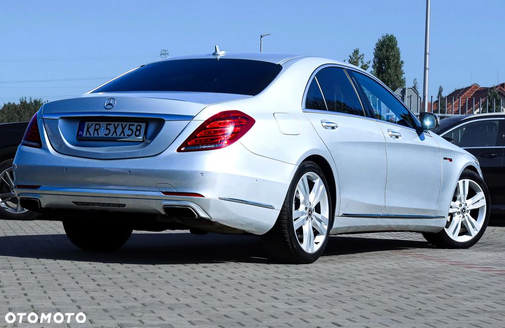 Mercedes-Benz Klasa S 500 4-Matic 7G-TRONIC - 36