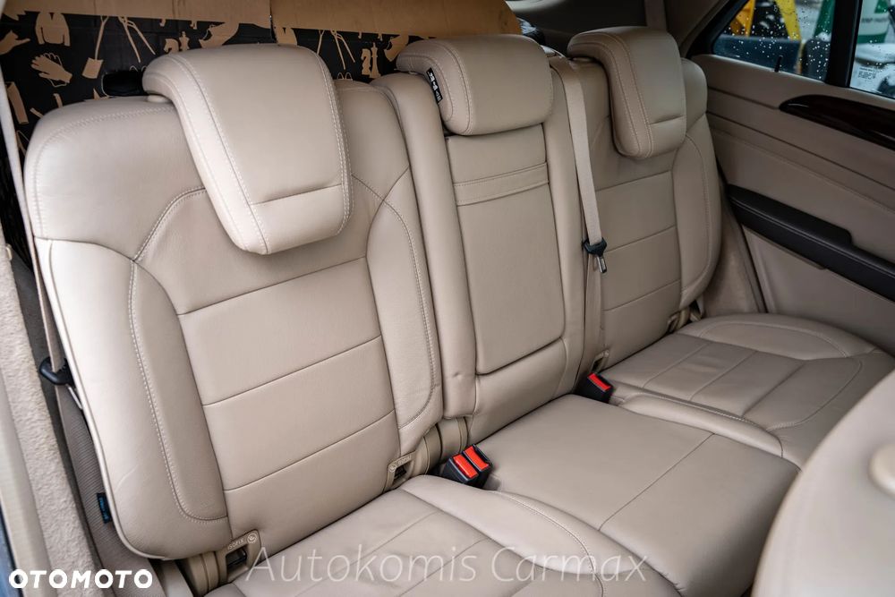 Mercedes-Benz ML 350 BlueTEC 4-Matic - 17