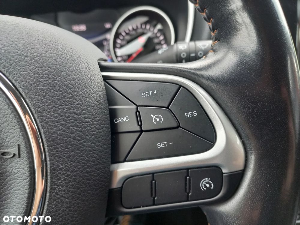 Jeep Compass 1.3 T-GDI I4 Automatik Limited - 23