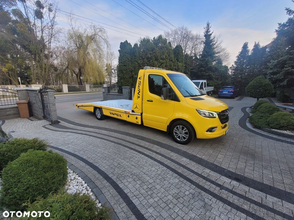 Mercedes-Benz Sprinter - 3