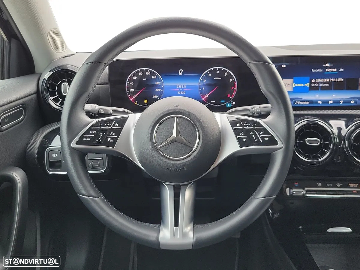 Mercedes-Benz A 200 Standard - 13