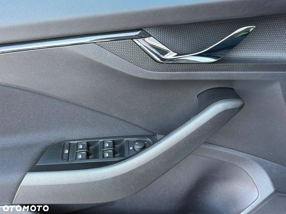 Skoda Kamiq 1.5 TSI Ambition - 10