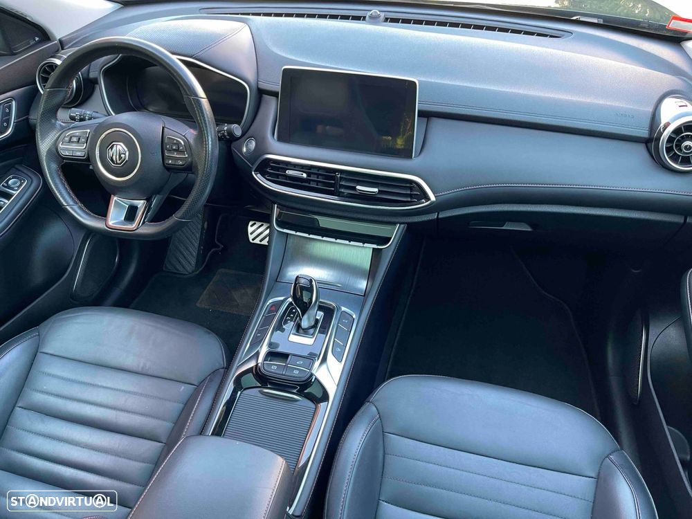 MG EHS 1.5 T-GDI Plug-in Hybrid Luxury - 34