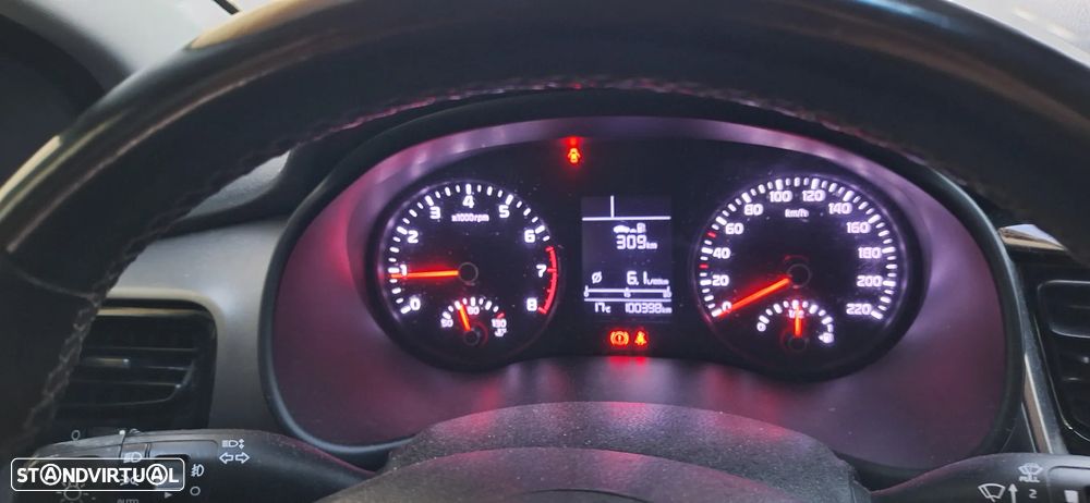 Kia Stonic 1.0 T-GDI Drive - 13