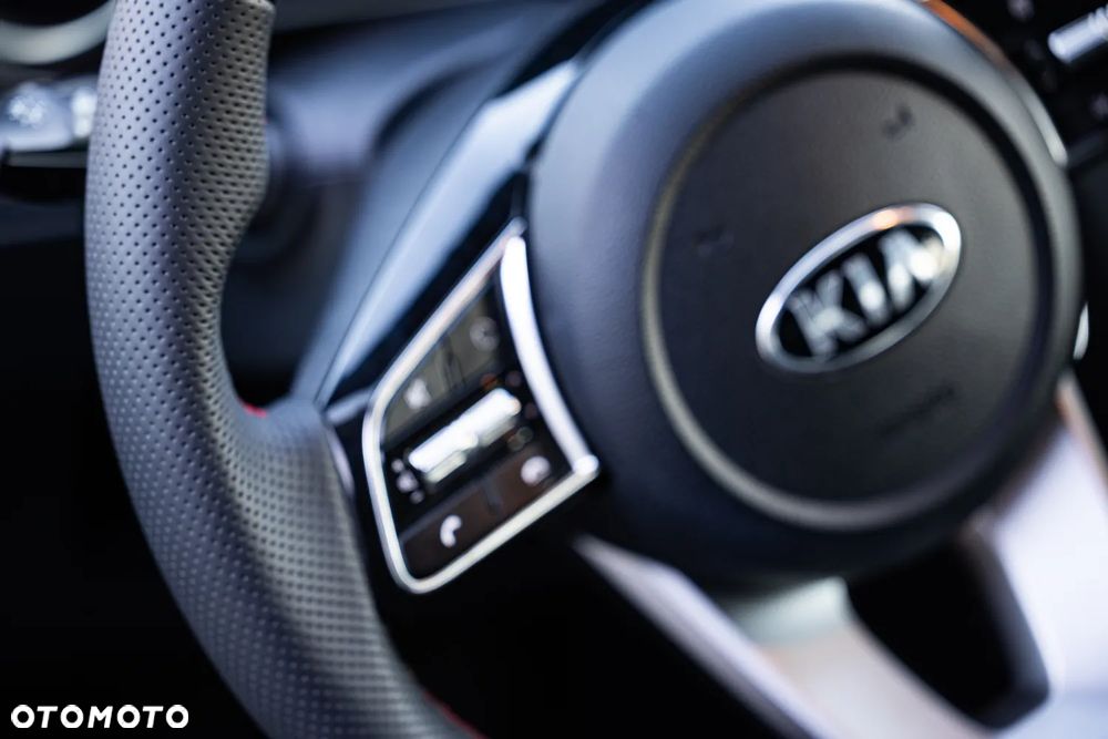 Kia Ceed 1.6 CRDi SCR GT-Line - 19
