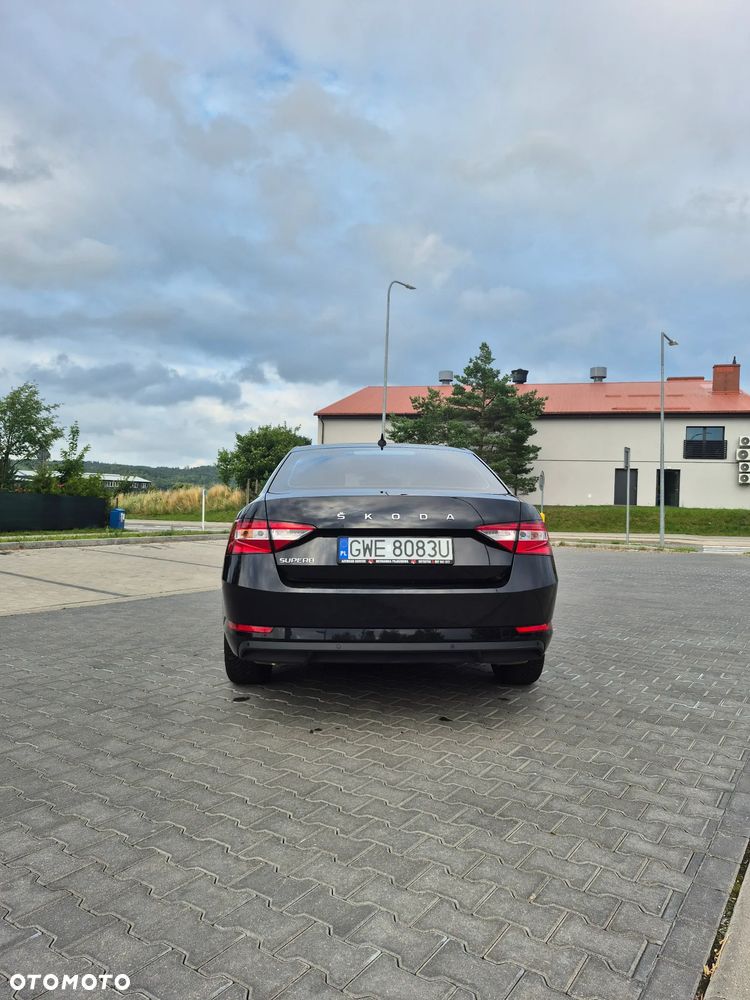 Skoda Superb 2.0 TSI DSG Style - 12