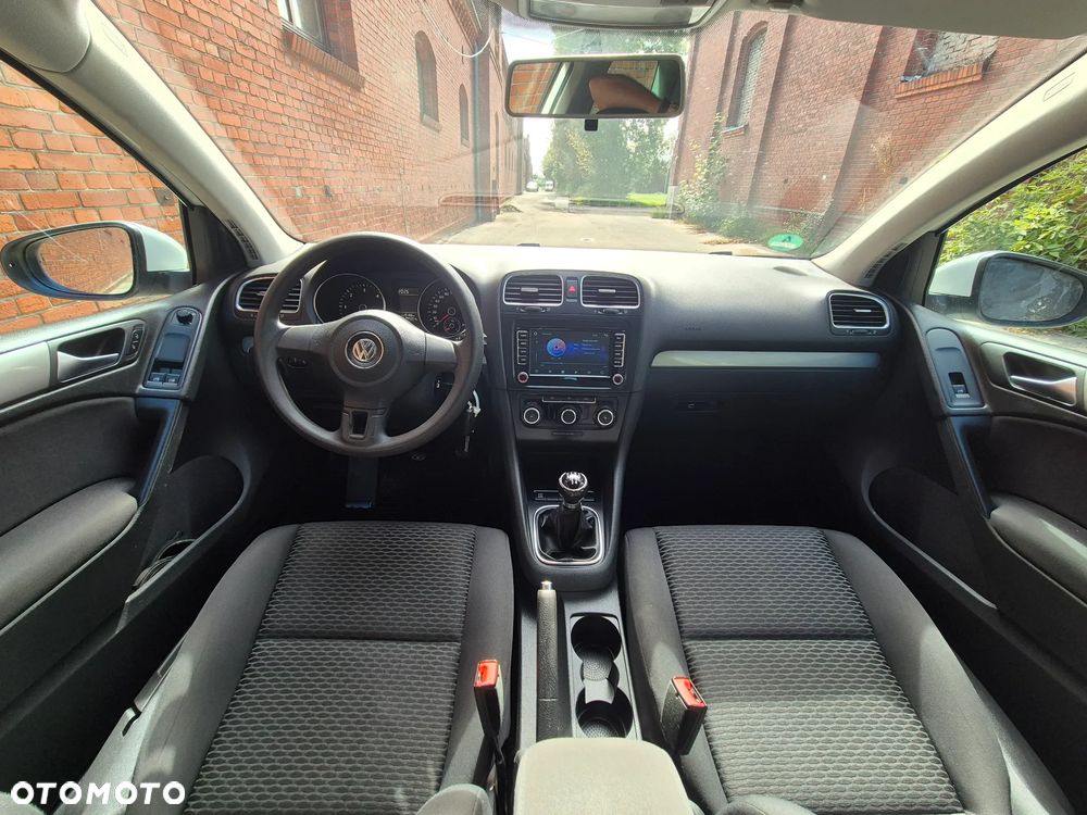 Volkswagen Golf 2.0 TDI Comfortline - 5