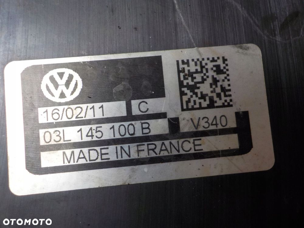 VW GOLF V 1.6 TDI POMPA VACUM 03L145100B - 4