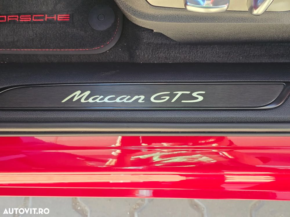 Porsche Macan - 30