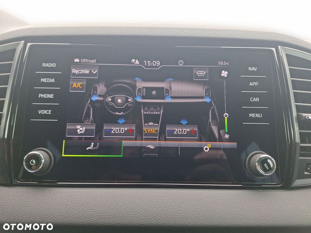 Skoda Karoq 2.0 TDI SCR 4x4 Sportline DSG - 29