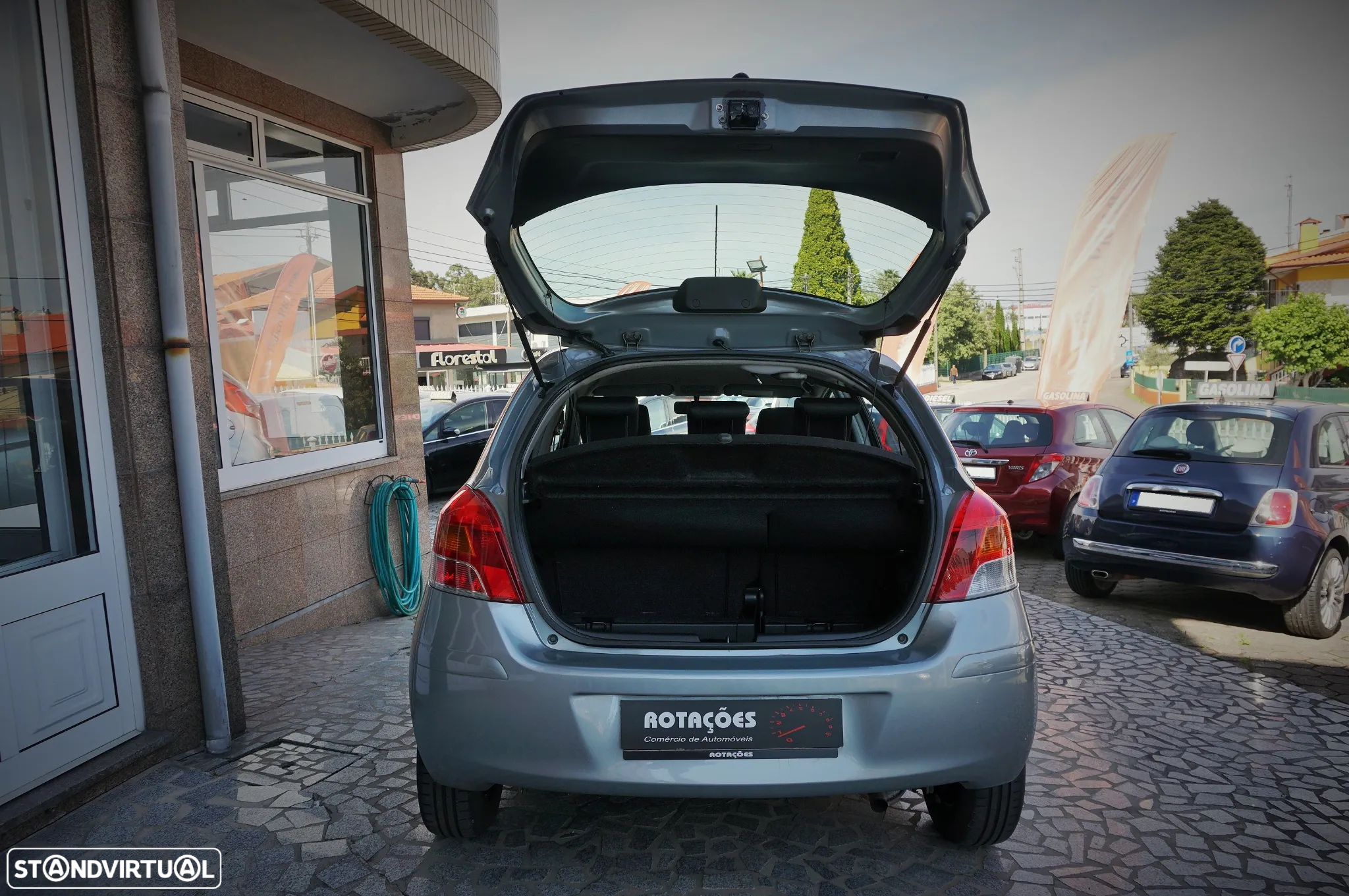Toyota Yaris 1.0 VVT-i Comfort+AC - 15