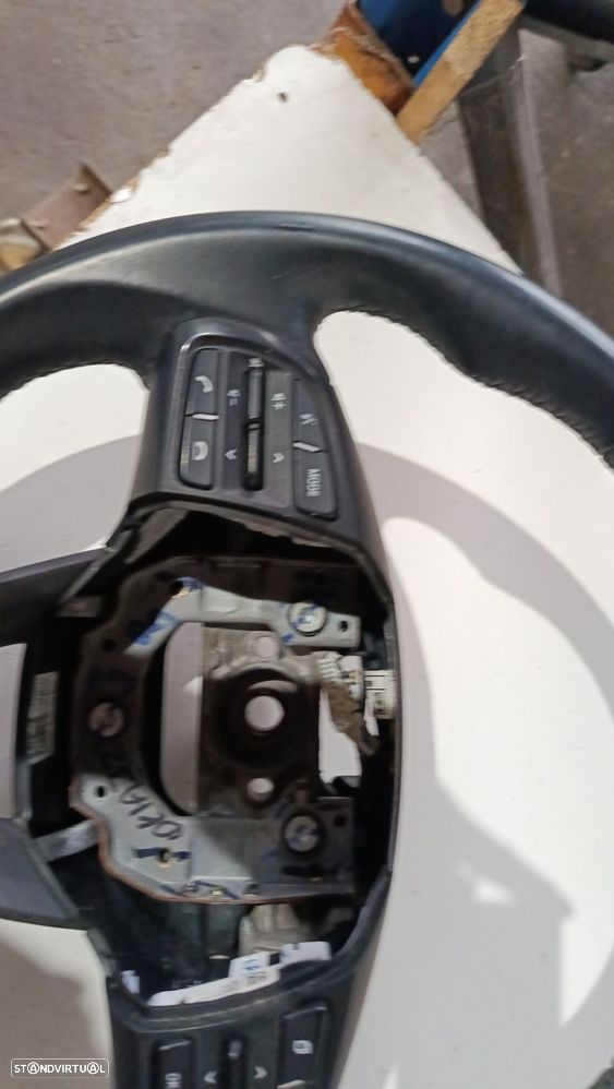 Volante / Guiador Hyundai I10 (Ac3, Ai3) - 2