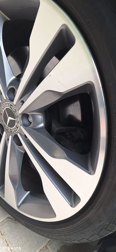 Mercedes-Benz CLA 250 7G-DCT Peak Edition - 18