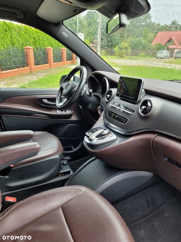 Mercedes-Benz Klasa V 250 d 4-Matic Avantgarde 7G-Tronic (d³ugi) - 13