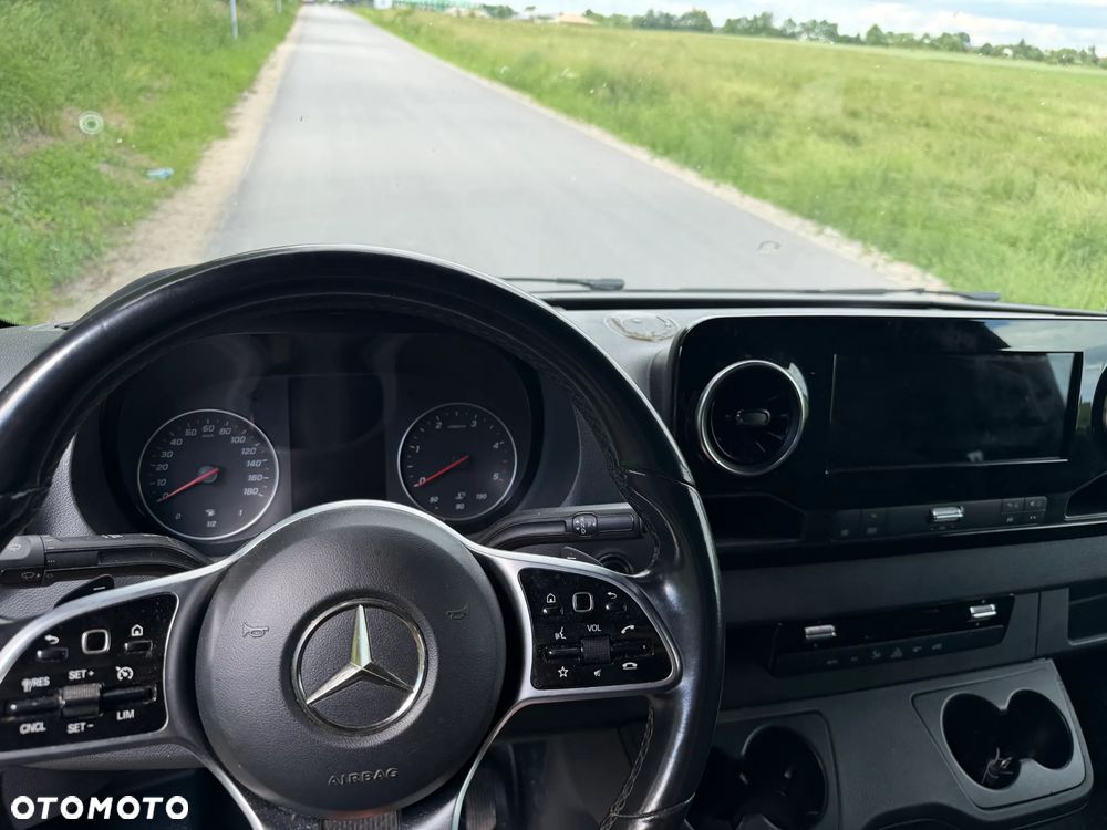 Mercedes-Benz Sprinter 516 CDI - 12