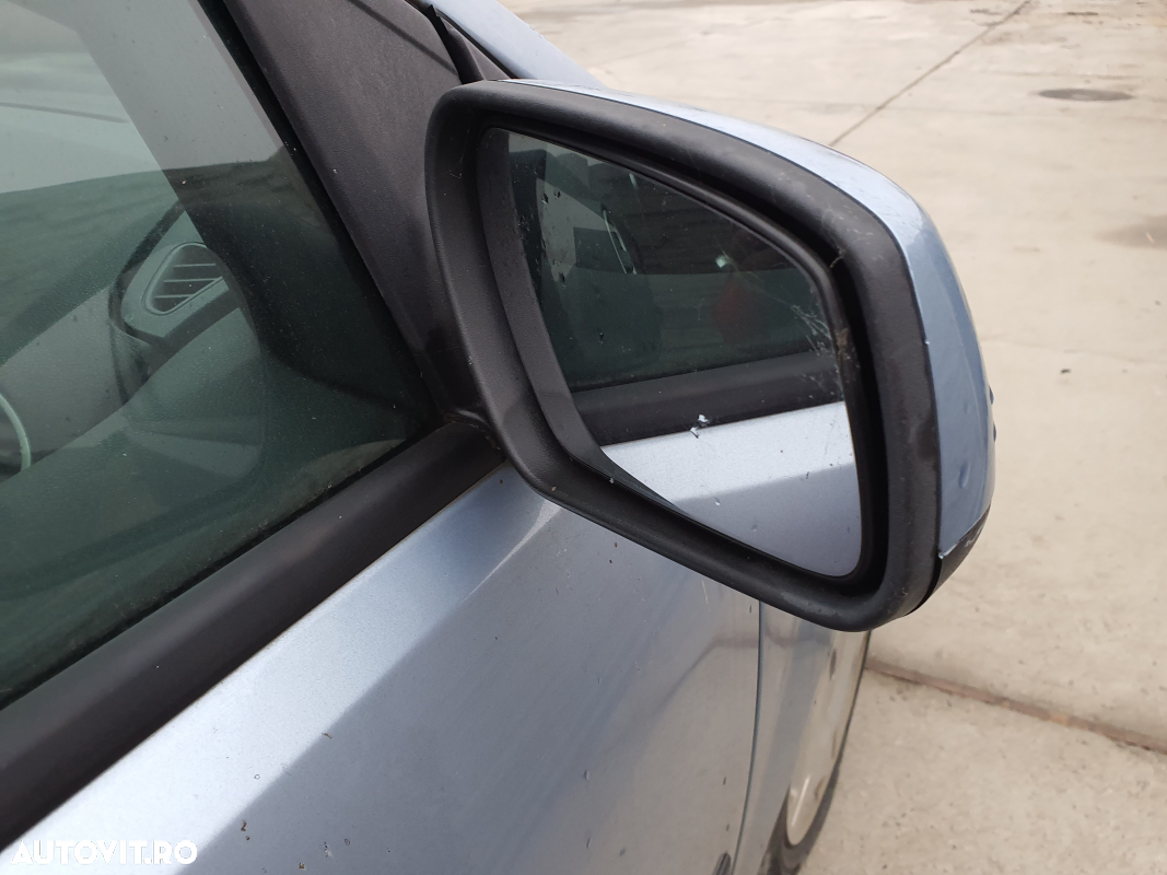 OGLINDA FORD FOCUS 2 D. - 2