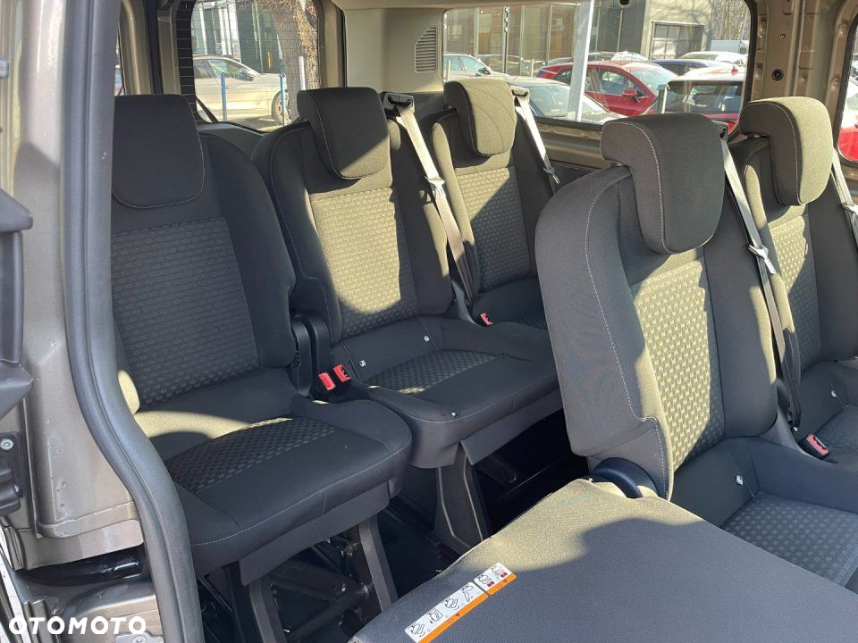 Ford Transit Custom - 12
