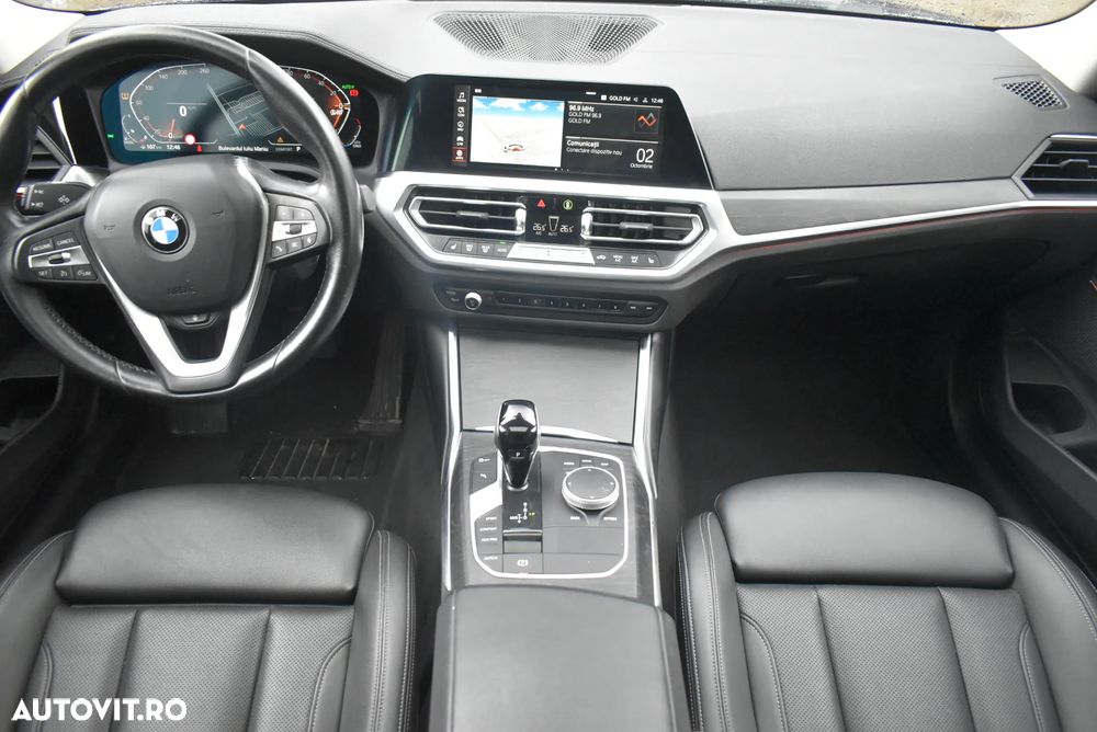 BMW Seria 3 320d xDrive AT Luxury Line - 19