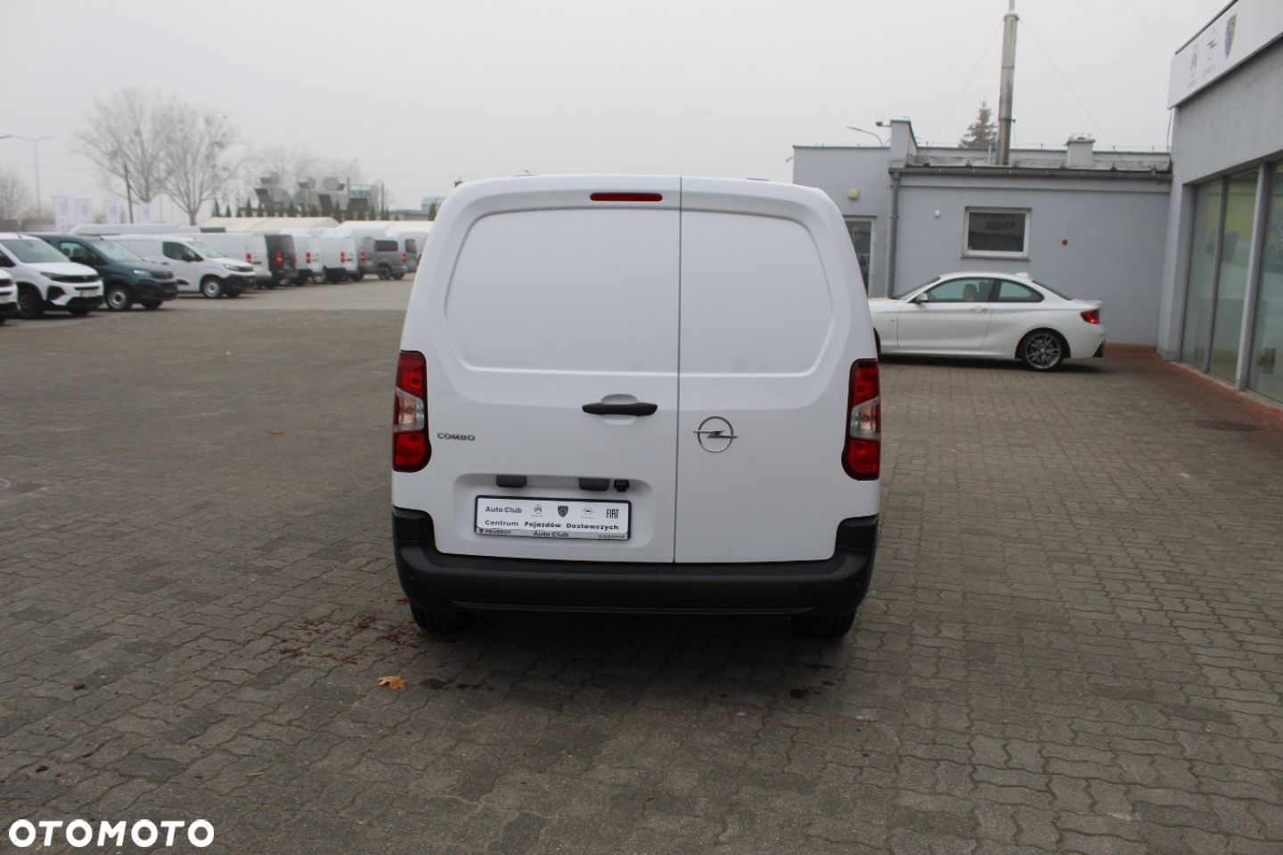 Opel Combo Cargo XL 1.5d 102km - 11