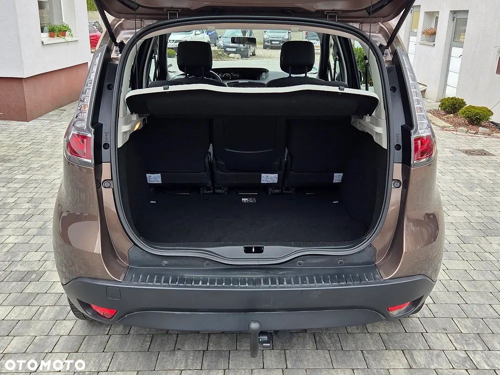 Renault Scenic 1.6 16V TomTom Edition - 13