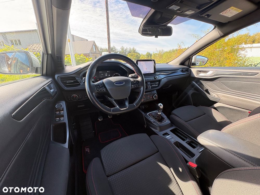 Ford Focus 2.0 EcoBlue ST-Line Business - 11